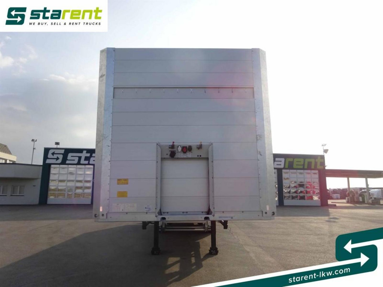 Schmitz Baustofftrailer Liftachse Rungen 80cm Bordwände - Flaktrailer: bild 2 Schmitz Baustofftrailer Liftachse Rungen 80cm Bordwände - Flaktrailer: bild 2