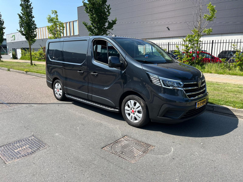 Renault Trafic Red 2.0 CDI, L1 H1, 150 PK, Euro 6, Airco, cruise, nav, camera, - Små skåpbil: bild 5 Renault Trafic Red 2.0 CDI, L1 H1, 150 PK, Euro 6, Airco, cruise, nav, camera, - Små skåpbil: bild 5