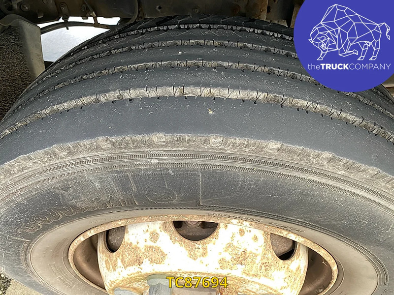 DAF LF 55 220 - Lastbil med skåp: bild 2 DAF LF 55 220 - Lastbil med skåp: bild 2