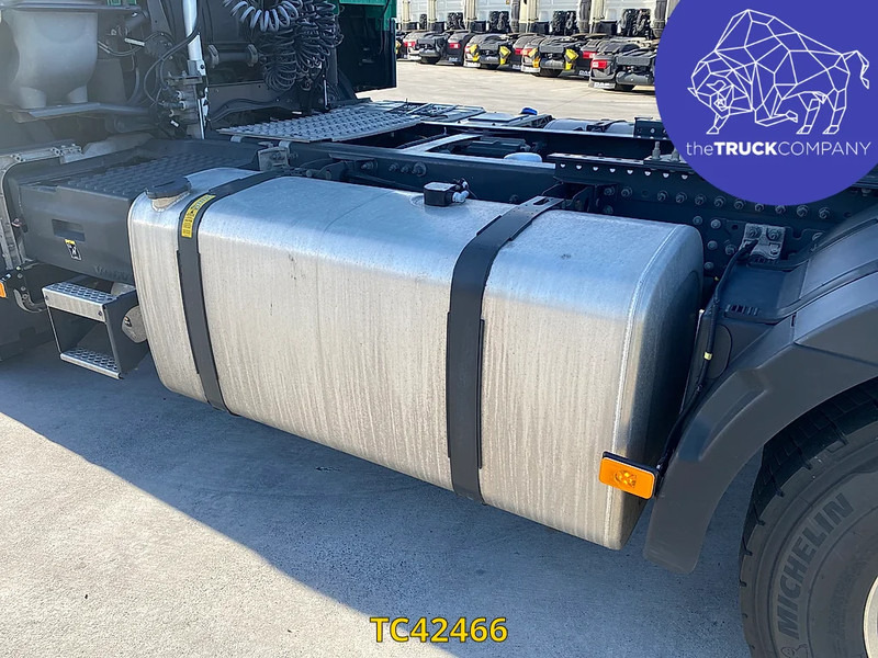 Dragbil Volvo FH 500: bild 16