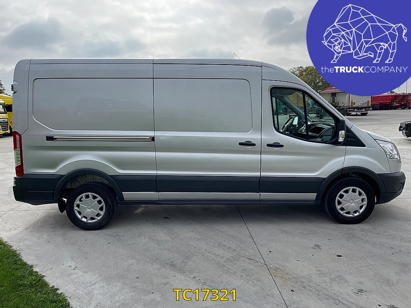 Skåpbil Ford Transit 2.0 TDCI L2H2: bild 9