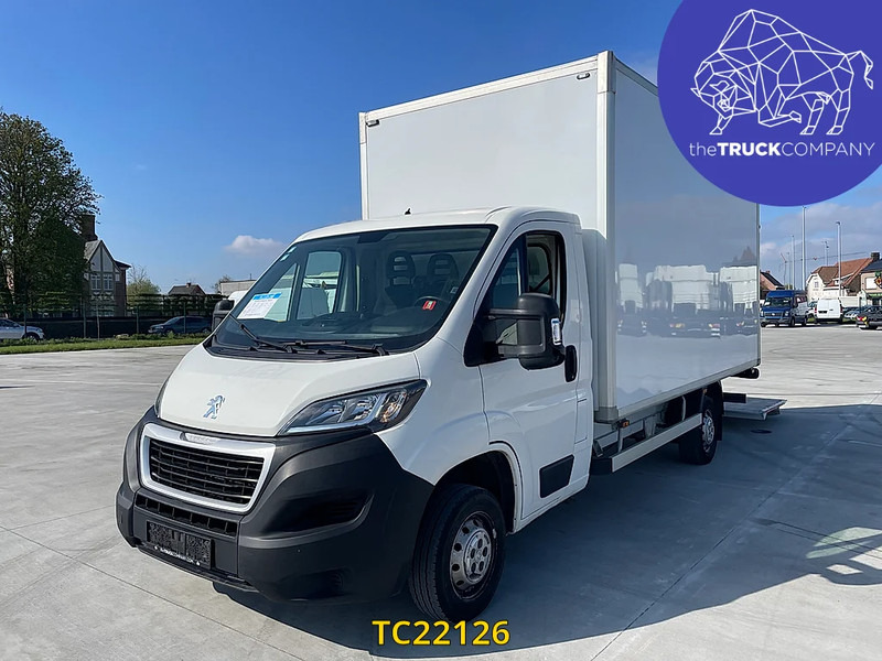 Peugeot Expert met laadklep - Volymskåp: bild 1 Peugeot Expert met laadklep - Volymskåp: bild 1