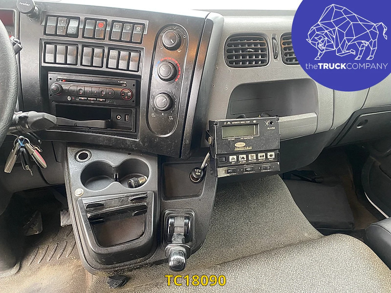 Renault D 240 - Kylbil lastbil: bild 4 Renault D 240 - Kylbil lastbil: bild 4