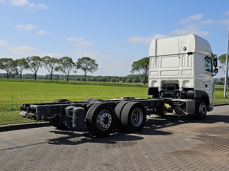 DAF XF 480 SSC 6X2 FAR INTARDER - Chassi lastbil: bild 3 DAF XF 480 SSC 6X2 FAR INTARDER - Chassi lastbil: bild 3