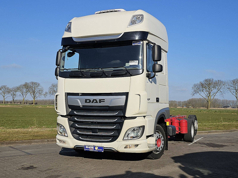 DAF XF 480 SSC 6X2 FAR INTARDER - Chassi lastbil: bild 1 DAF XF 480 SSC 6X2 FAR INTARDER - Chassi lastbil: bild 1