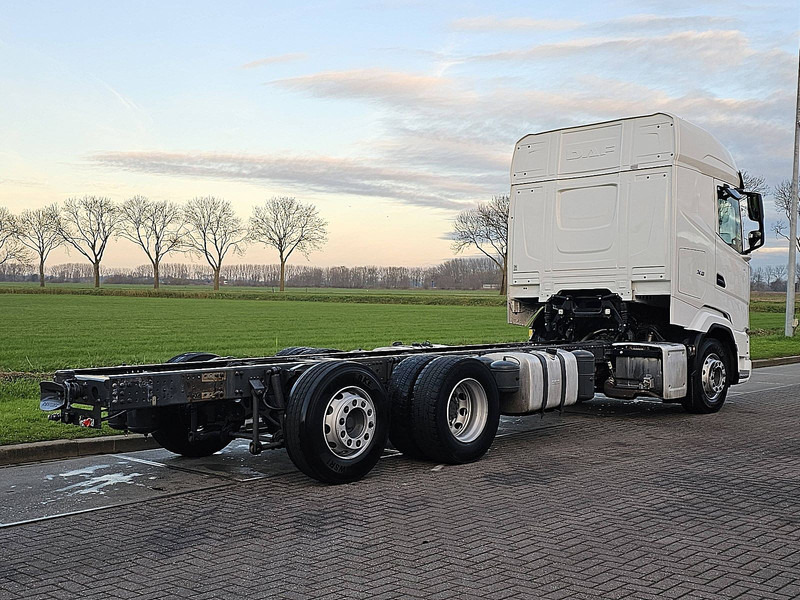 DAF XG 480 6X2 INTARDER WB 505 - Chassi lastbil: bild 3 DAF XG 480 6X2 INTARDER WB 505 - Chassi lastbil: bild 3