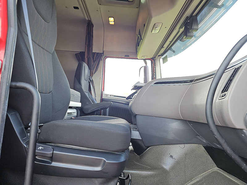 Dragbil DAF XF 530 SPACECAB 6X2 FTG PTO: bild 7