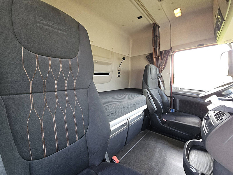 Dragbil DAF XF 530 SPACECAB 6X2 FTG PTO: bild 14