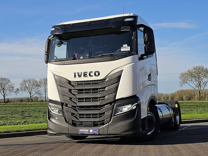 Iveco S-WAY AS440S46 LNG GAS - Dragbil: bild 1 Iveco S-WAY AS440S46 LNG GAS - Dragbil: bild 1
