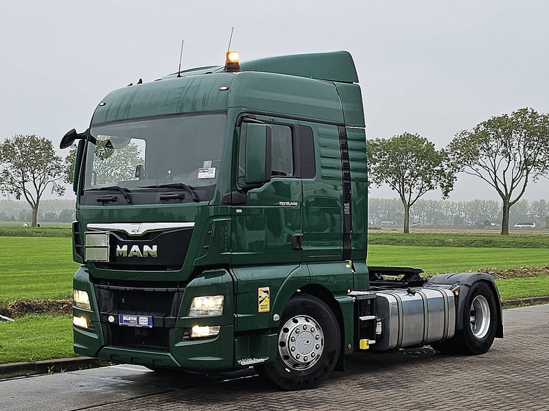 MAN 18.440 TGX XLX 2X TANK PTO ALC. - Dragbil: bild 2 MAN 18.440 TGX XLX 2X TANK PTO ALC. - Dragbil: bild 2