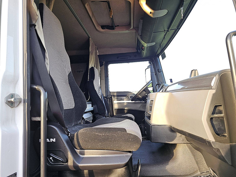 Dragbil MAN 18.460 TGX kipphydaulik: bild 7