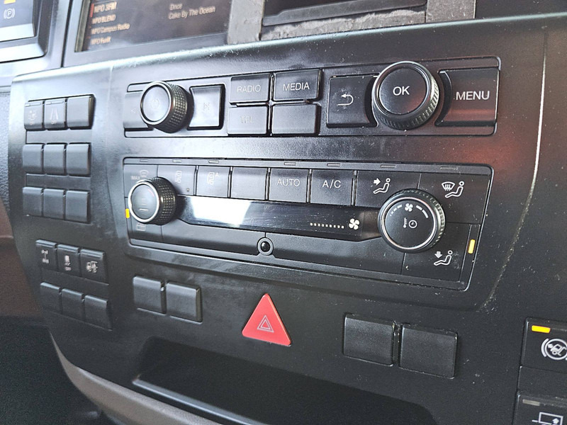 Dragbil MAN 18.510 TGX GX XXL INTARDER LED: bild 10