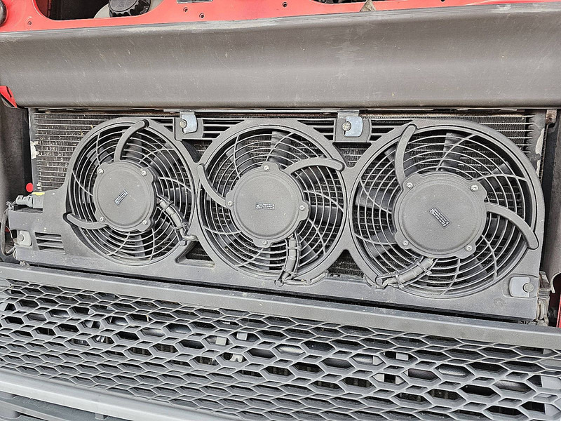 Dragbil Volvo FH 460: bild 16