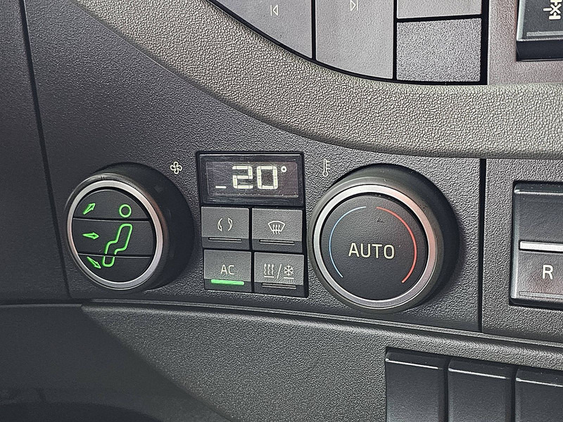 Dragbil Volvo FH 460: bild 12