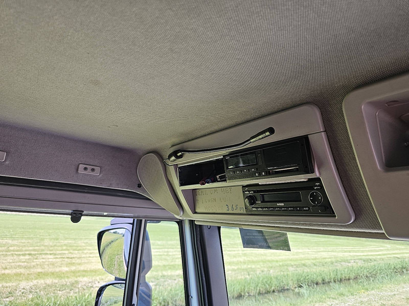 Lastbil med skåp Iveco 140E25 EUROCARGO AIRCO SIDE DOOR LIFT: bild 12 Lastbil med skåp Iveco 140E25 EUROCARGO AIRCO SIDE DOOR LIFT: bild 12