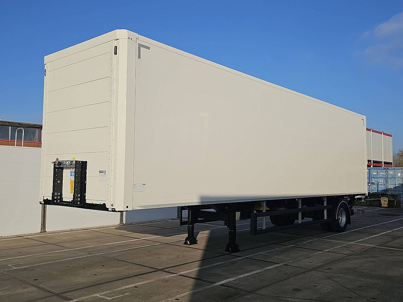 KLEYN TRAILERS TFSH 09 KOFFER - Skåp semitrailer: bild 1 KLEYN TRAILERS TFSH 09 KOFFER - Skåp semitrailer: bild 1