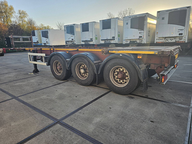 LAG O-3-38 CD ADR FL OX AT 20-30FT - Containerbil/ Växelflak semitrailer: bild 5 LAG O-3-38 CD ADR FL OX AT 20-30FT - Containerbil/ Växelflak semitrailer: bild 5