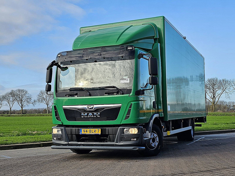 MAN 10.190 TGL - Lastbil med skåp: bild 1 MAN 10.190 TGL - Lastbil med skåp: bild 1