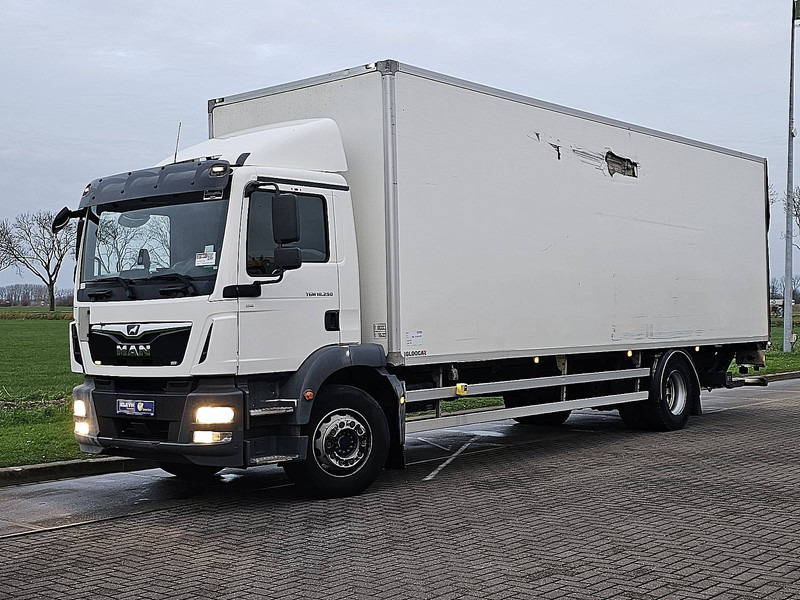 MAN 18.250 TGM AIRCO TAILLIFT - Lastbil med skåp: bild 2 MAN 18.250 TGM AIRCO TAILLIFT - Lastbil med skåp: bild 2