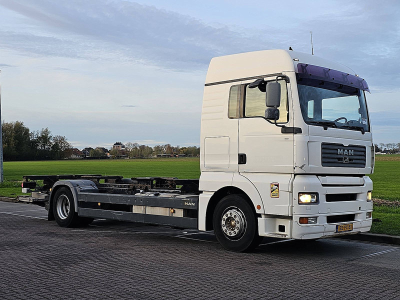 MAN 18.400 TGA XLX LIFT 508DKM NL-T - Containerbil/ Växelflak lastbil: bild 5 MAN 18.400 TGA XLX LIFT 508DKM NL-T - Containerbil/ Växelflak lastbil: bild 5