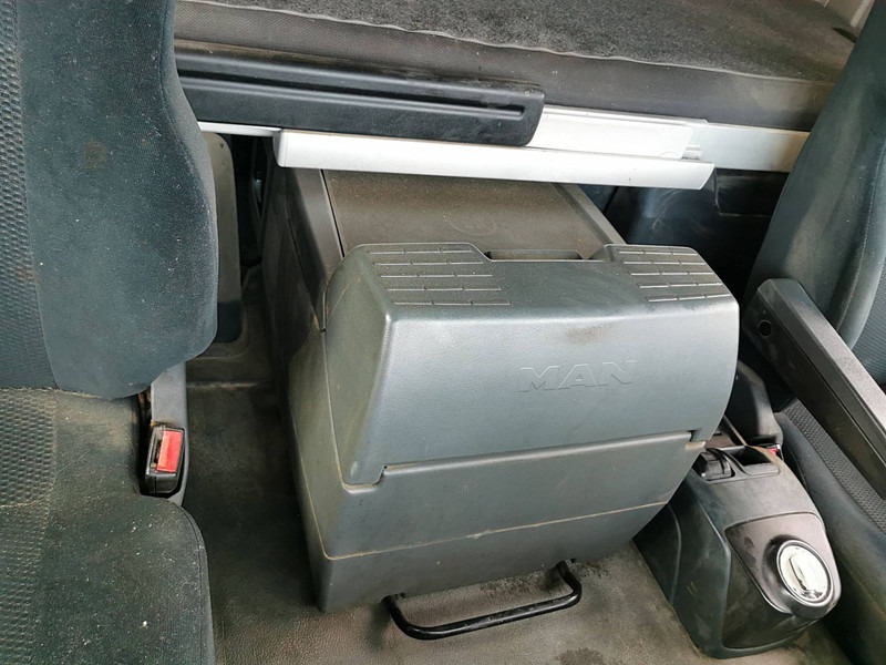 Tippbil lastbil MAN 35.480 TGS 8X4 BL MEILLER STEEL: bild 9 Tippbil lastbil MAN 35.480 TGS 8X4 BL MEILLER STEEL: bild 9