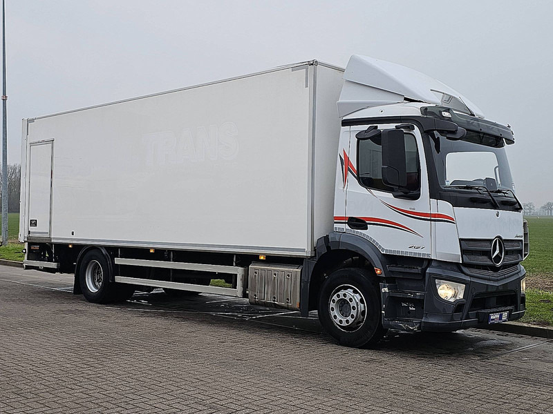 Mercedes-Benz ACTROS 2040 AS ACTROS 2127 - Lastbil med skåp: bild 5 Mercedes-Benz ACTROS 2040 AS ACTROS 2127 - Lastbil med skåp: bild 5