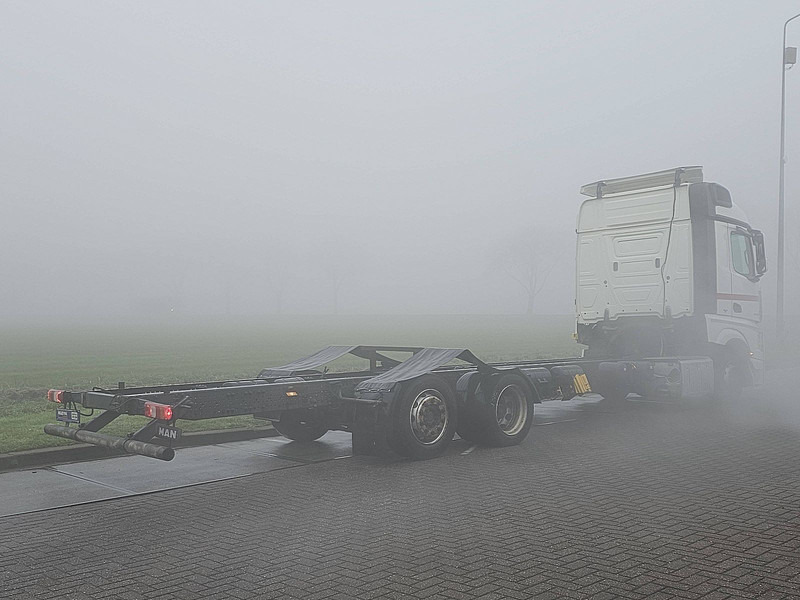 Mercedes-Benz ACTROS 2540 - Chassi lastbil: bild 3 Mercedes-Benz ACTROS 2540 - Chassi lastbil: bild 3