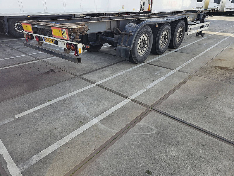 Pacton T3-007 - Containerbil/ Växelflak semitrailer: bild 2 Pacton T3-007 - Containerbil/ Växelflak semitrailer: bild 2