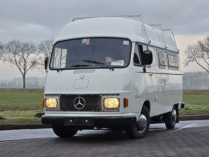 Mercedes-Benz 206 D Camper - Transportbil: bild 1 Mercedes-Benz 206 D Camper - Transportbil: bild 1