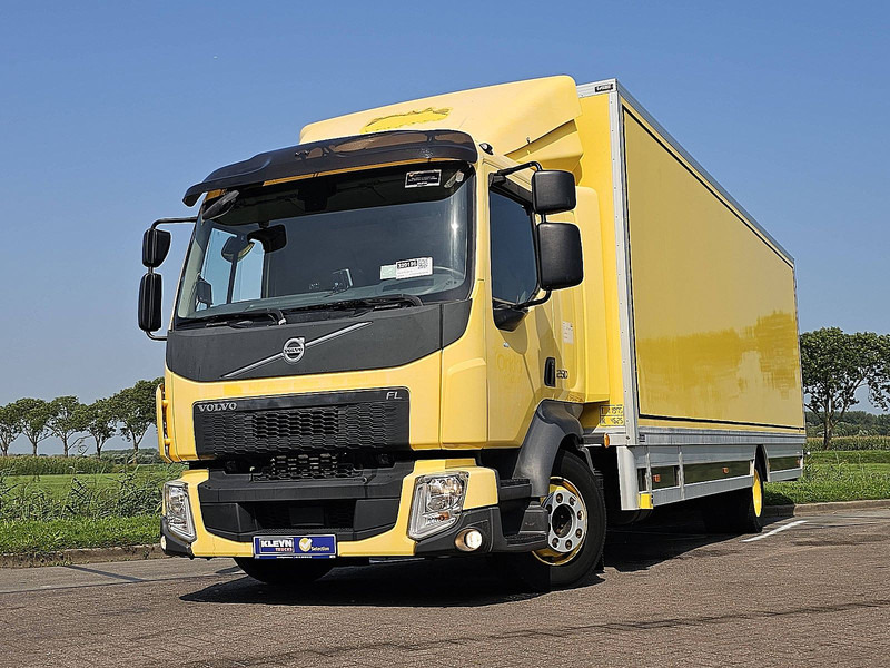 Volvo FL 250.12 AIRCO 6 CYL. - Lastbil med skåp: bild 1 Volvo FL 250.12 AIRCO 6 CYL. - Lastbil med skåp: bild 1