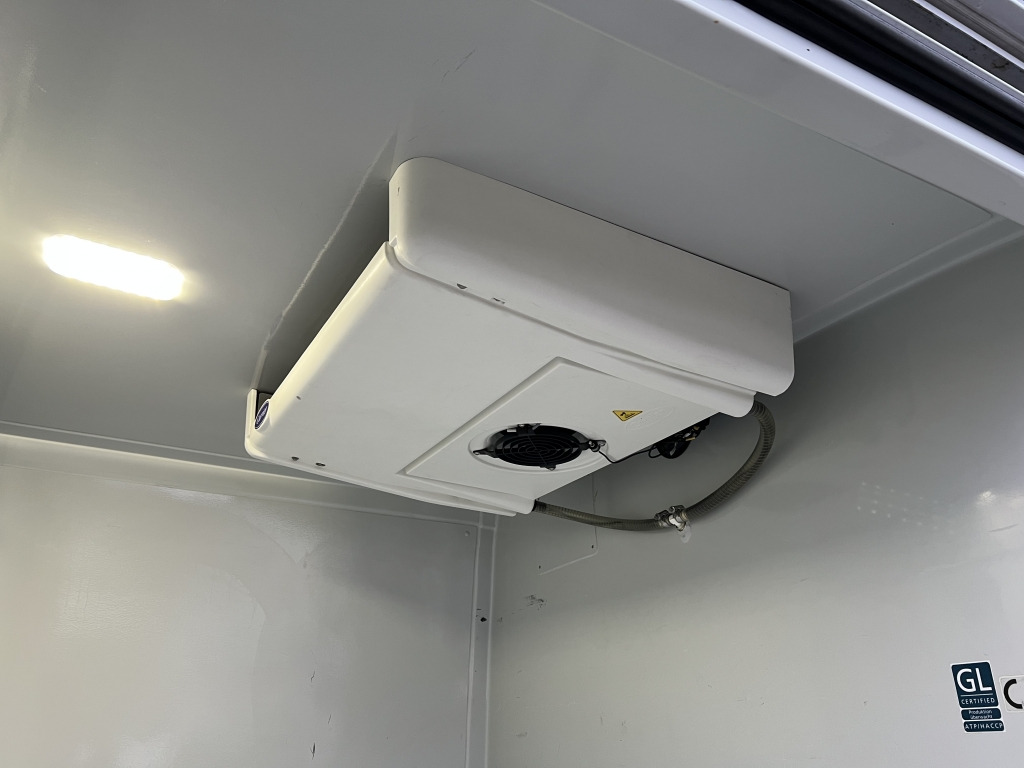 Fiat Ducato 150 L4H2 Carrier Xarios 350 Mt° Tiefkühl - Kylbil: bild 5 Fiat Ducato 150 L4H2 Carrier Xarios 350 Mt° Tiefkühl - Kylbil: bild 5