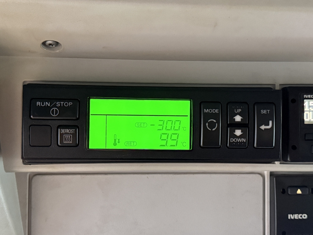 Iveco Stralis AD190S31 7,7m Mitsubishi TDJS50DA Diesel - Kylbil lastbil: bild 4 Iveco Stralis AD190S31 7,7m Mitsubishi TDJS50DA Diesel - Kylbil lastbil: bild 4