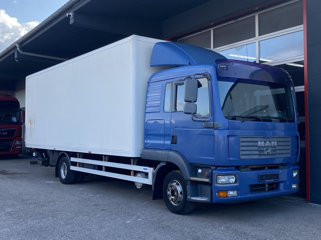 MAN TGL 12.240 7,2mKoffer  Klimaaut LBW AutomatikAHK - Lastbil med skåp: bild 1 MAN TGL 12.240 7,2mKoffer  Klimaaut LBW AutomatikAHK - Lastbil med skåp: bild 1