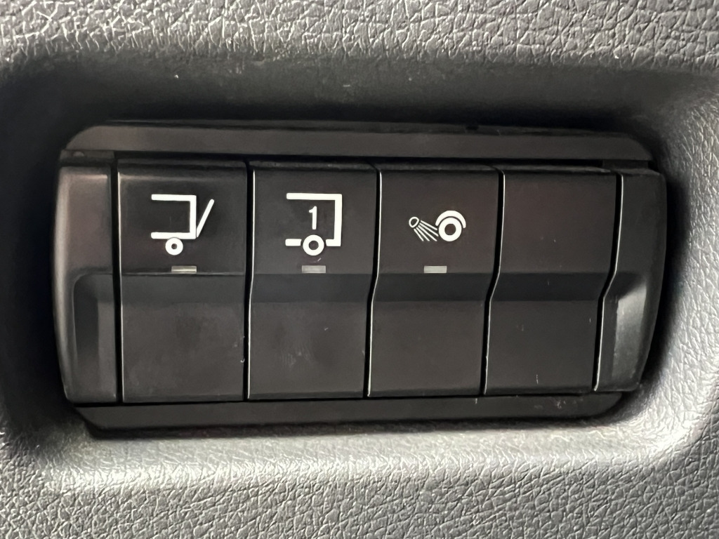 Mercedes-Benz Atego 1230 Klima ACC Schlafkabine 7,2m P+P LBW - Kapellbil: bild 2 Mercedes-Benz Atego 1230 Klima ACC Schlafkabine 7,2m P+P LBW - Kapellbil: bild 2