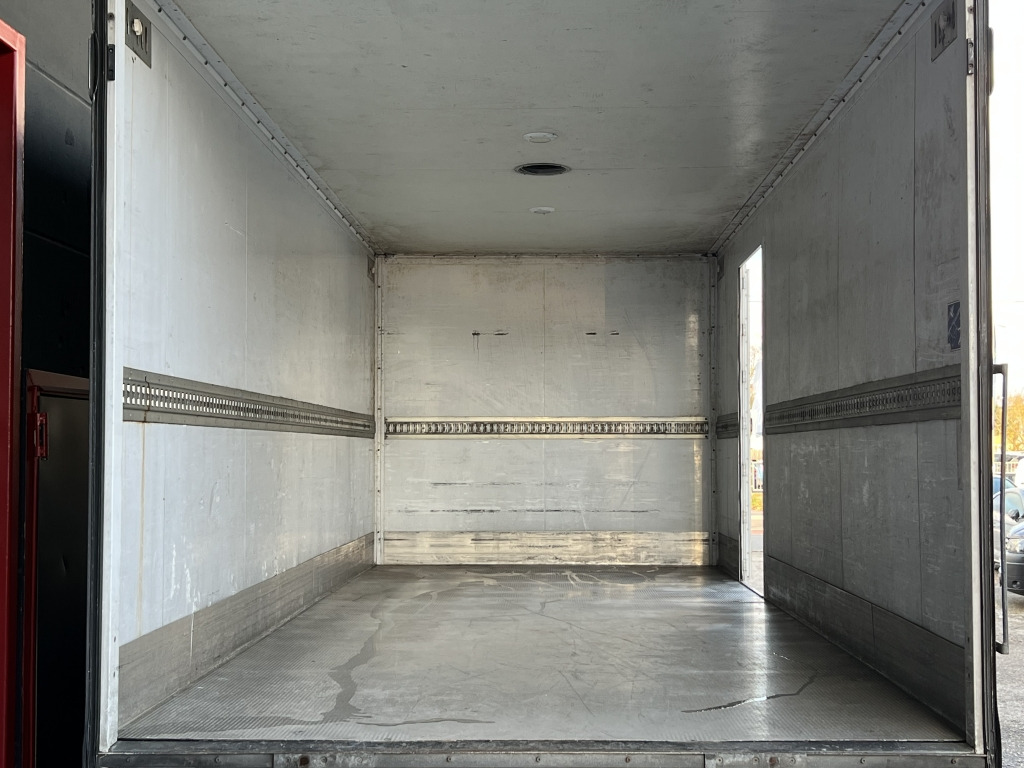 Mercedes-Benz Atego 816 LBW 1.000KG orig. 278.000km Start Stop - Volymskåp: bild 4 Mercedes-Benz Atego 816 LBW 1.000KG orig. 278.000km Start Stop - Volymskåp: bild 4