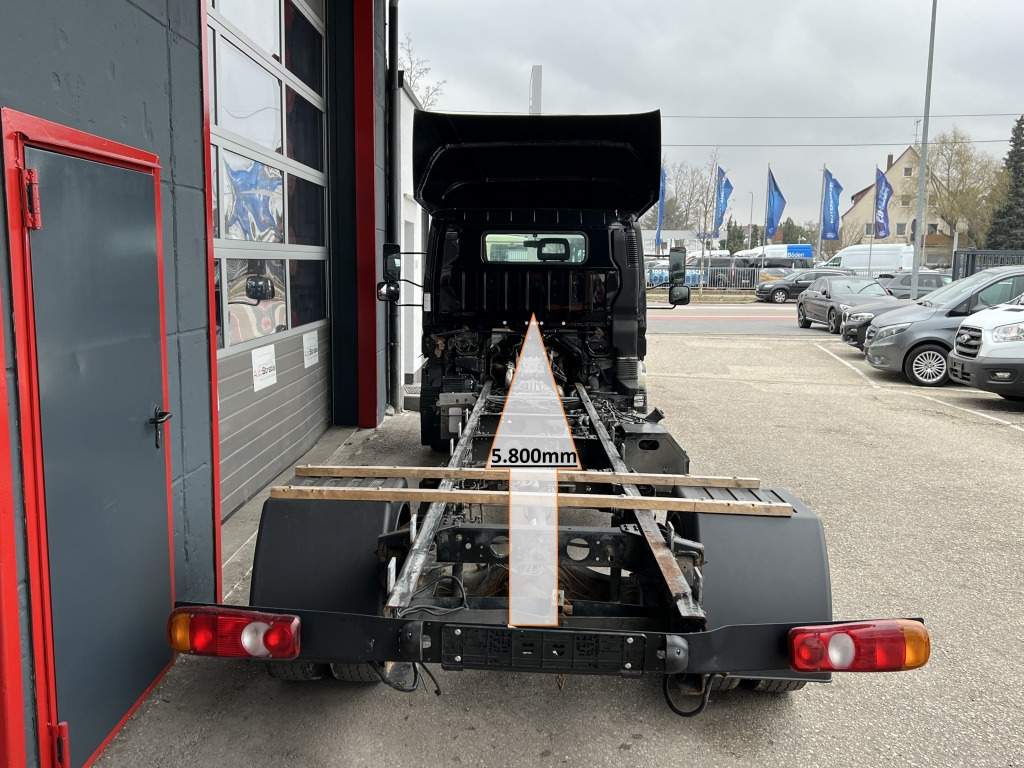 Mitsubishi Fuso Canter 9C18 5,8m Euro6d Klimaaut. Tempomat - Chassi lastbil: bild 2 Mitsubishi Fuso Canter 9C18 5,8m Euro6d Klimaaut. Tempomat - Chassi lastbil: bild 2