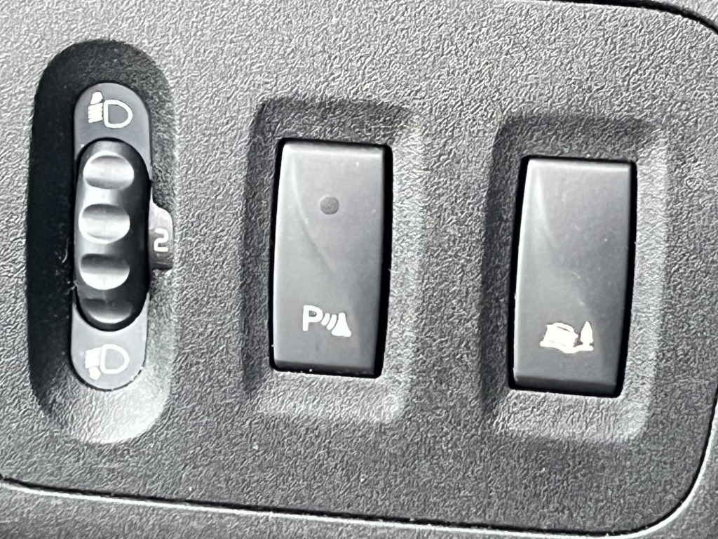 Opel Movano Klima MAXI Parkpilotsyst Heckflügeltüren - Skåpbil: bild 3 Opel Movano Klima MAXI Parkpilotsyst Heckflügeltüren - Skåpbil: bild 3