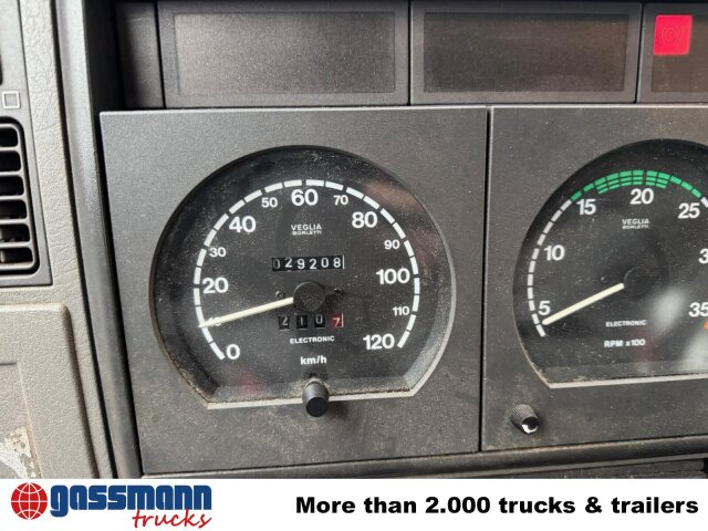 Iveco FF 95 E 18 4x4 Doka, Euro Fire, LF 8/6 Feuerwehr - Släck/ Räddningsvagn: bild 5 Iveco FF 95 E 18 4x4 Doka, Euro Fire, LF 8/6 Feuerwehr - Släck/ Räddningsvagn: bild 5