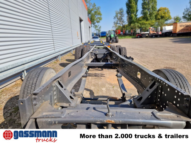 Iveco Trakker AD260T45 6x4, BRANDSCHADEN FAHRERHAUS! - Chassi lastbil: bild 2 Iveco Trakker AD260T45 6x4, BRANDSCHADEN FAHRERHAUS! - Chassi lastbil: bild 2