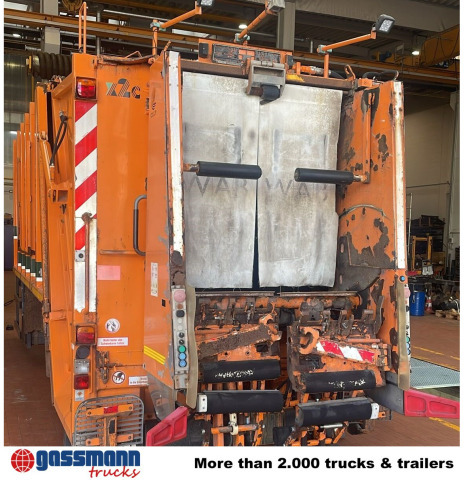 M21X2C mit Zöller Schüttung - Lastväxlare lastbil: bild 2 M21X2C mit Zöller Schüttung - Lastväxlare lastbil: bild 2