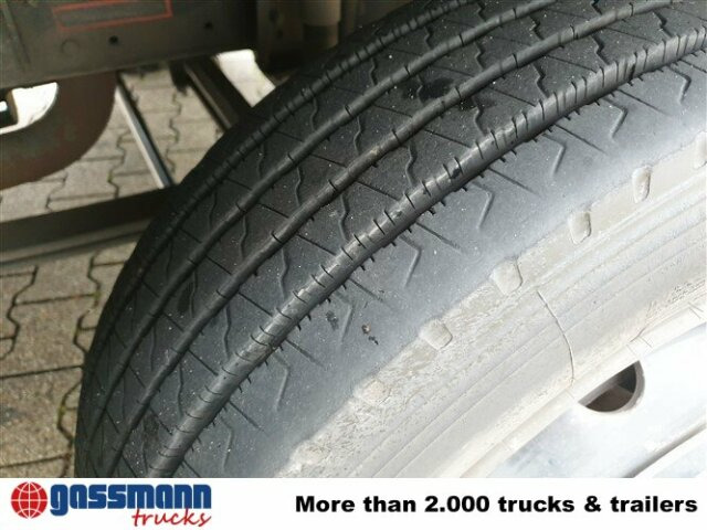 MAN 10.224 LC 4x2 BB Doka, TLF 16/12, 6-Zylinder - Släck/ Räddningsvagn: bild 3 MAN 10.224 LC 4x2 BB Doka, TLF 16/12, 6-Zylinder - Släck/ Räddningsvagn: bild 3