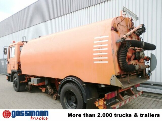 MAN M03 14.152 4x2, Schienenkehrmaschine - Sopmaskin: bild 5 MAN M03 14.152 4x2, Schienenkehrmaschine - Sopmaskin: bild 5