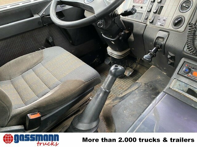 MAN T40 26.364/414 6x4, 6-Zylinder - Lastväxlare lastbil: bild 3 MAN T40 26.364/414 6x4, 6-Zylinder - Lastväxlare lastbil: bild 3