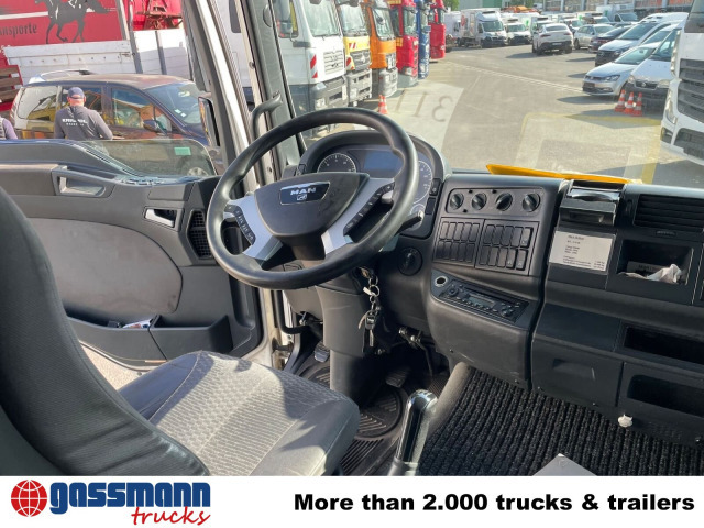 MAN TGM 18.330 4X2 LL, Fahrschulausstattung - Containerbil/ Växelflak lastbil: bild 2 MAN TGM 18.330 4X2 LL, Fahrschulausstattung - Containerbil/ Växelflak lastbil: bild 2