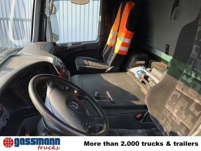 Mercedes-Benz Actros 1841 L 4x2, Esterer Tankaufbau ca. - Tankbil: bild 5 Mercedes-Benz Actros 1841 L 4x2, Esterer Tankaufbau ca. - Tankbil: bild 5