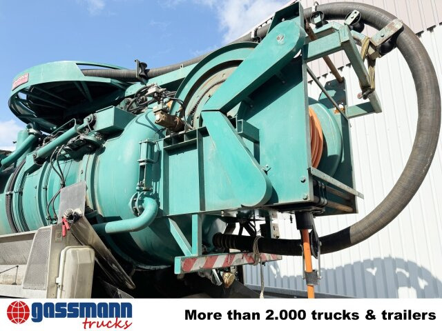 Mercedes-Benz Actros 3348 6x4, V8, Kroll Saug-/Spülwagen ca. - Sopmaskin: bild 4 Mercedes-Benz Actros 3348 6x4, V8, Kroll Saug-/Spülwagen ca. - Sopmaskin: bild 4