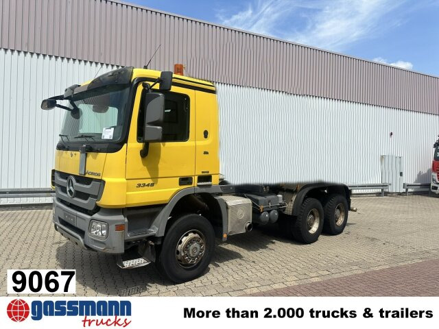 Mercedes-Benz Actros 3348 AK 6x6 - Chassi lastbil: bild 1 Mercedes-Benz Actros 3348 AK 6x6 - Chassi lastbil: bild 1
