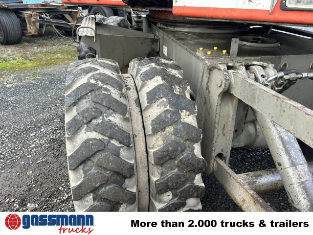 O & K Mobilbagger MH 4 PLUS/PL - Grävmaskin på däck: bild 3 O & K Mobilbagger MH 4 PLUS/PL - Grävmaskin på däck: bild 3