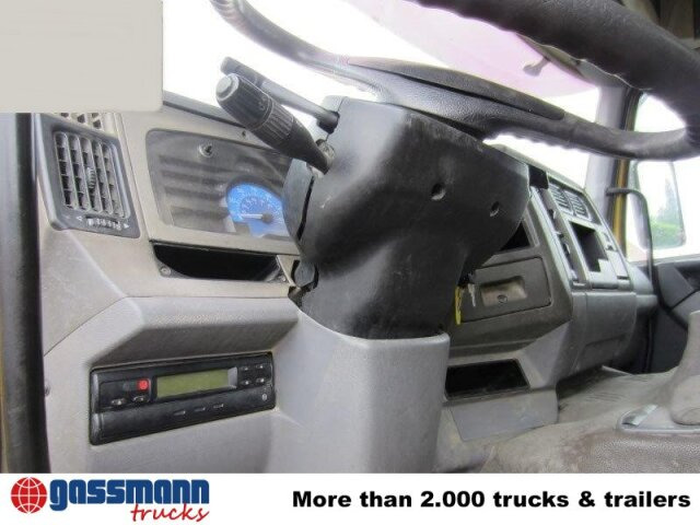 Renault Kerax 380.26 6x4, Bordmatik links - Tippbil lastbil: bild 4 Renault Kerax 380.26 6x4, Bordmatik links - Tippbil lastbil: bild 4