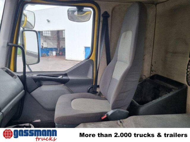 Renault Kerax 380.26 6x4, Bordmatik links - Tippbil lastbil: bild 3 Renault Kerax 380.26 6x4, Bordmatik links - Tippbil lastbil: bild 3